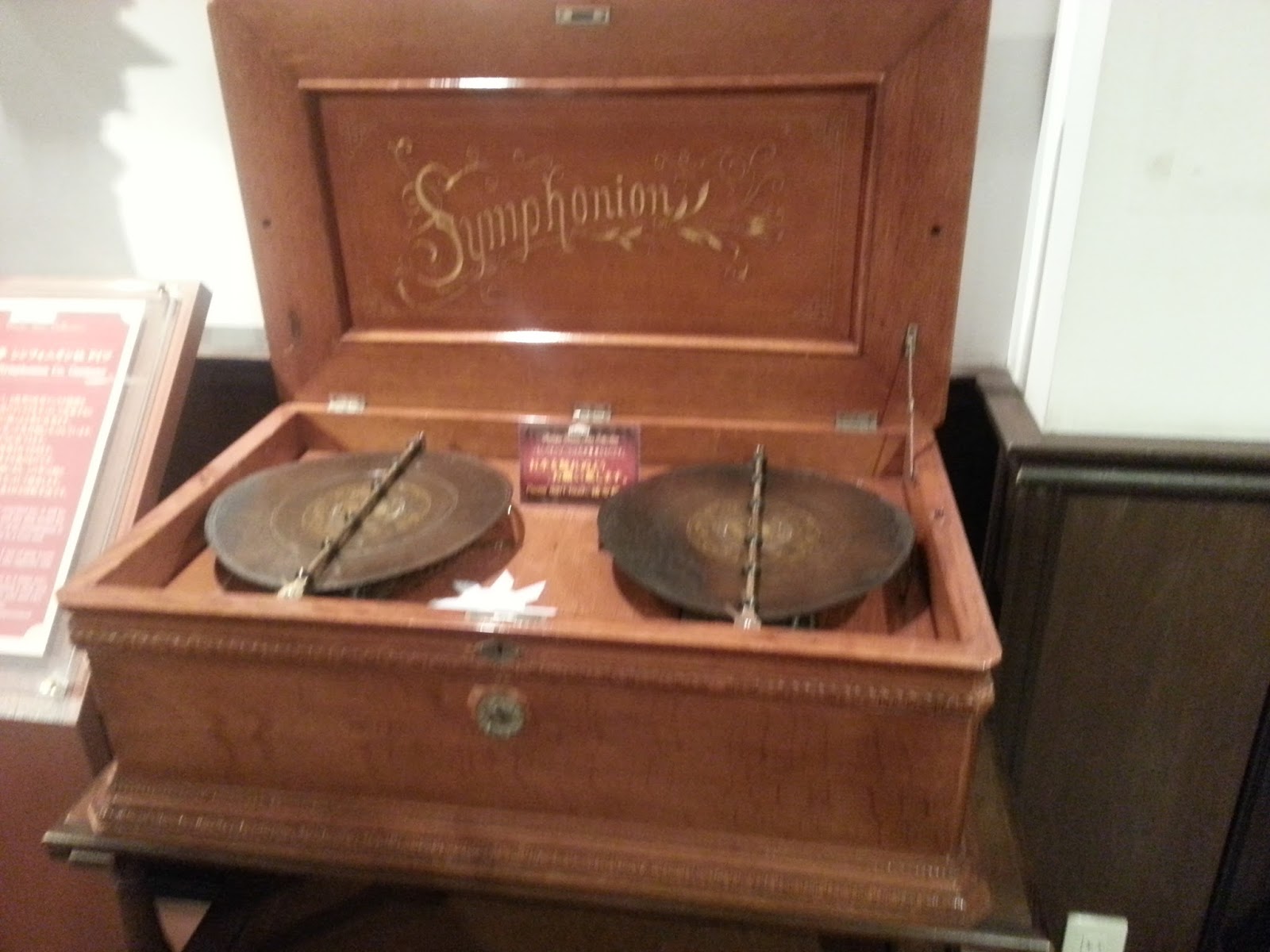 Pu & Eat Everyday Japan trip Otaru,小樽 street, Glass Factory & Music