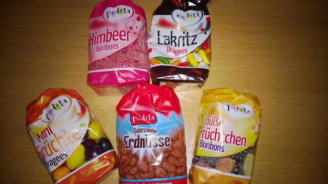 Bonbons und Erdnüsse