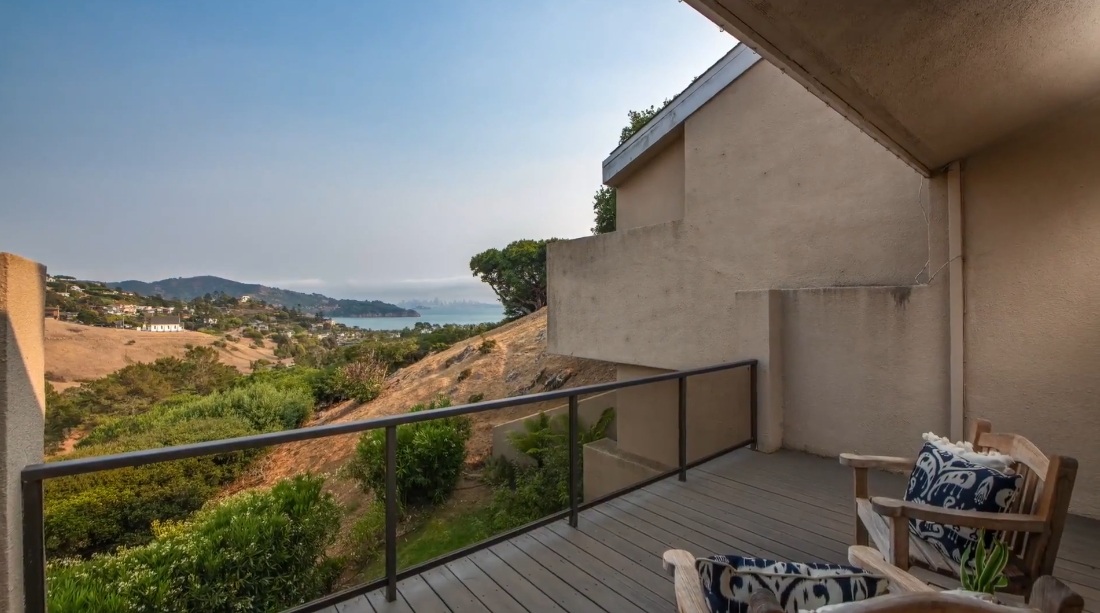 21 Photos vs. 124 Red Hill Cir, Belvedere Tiburon, CA Interior Design Luxury Home Tour