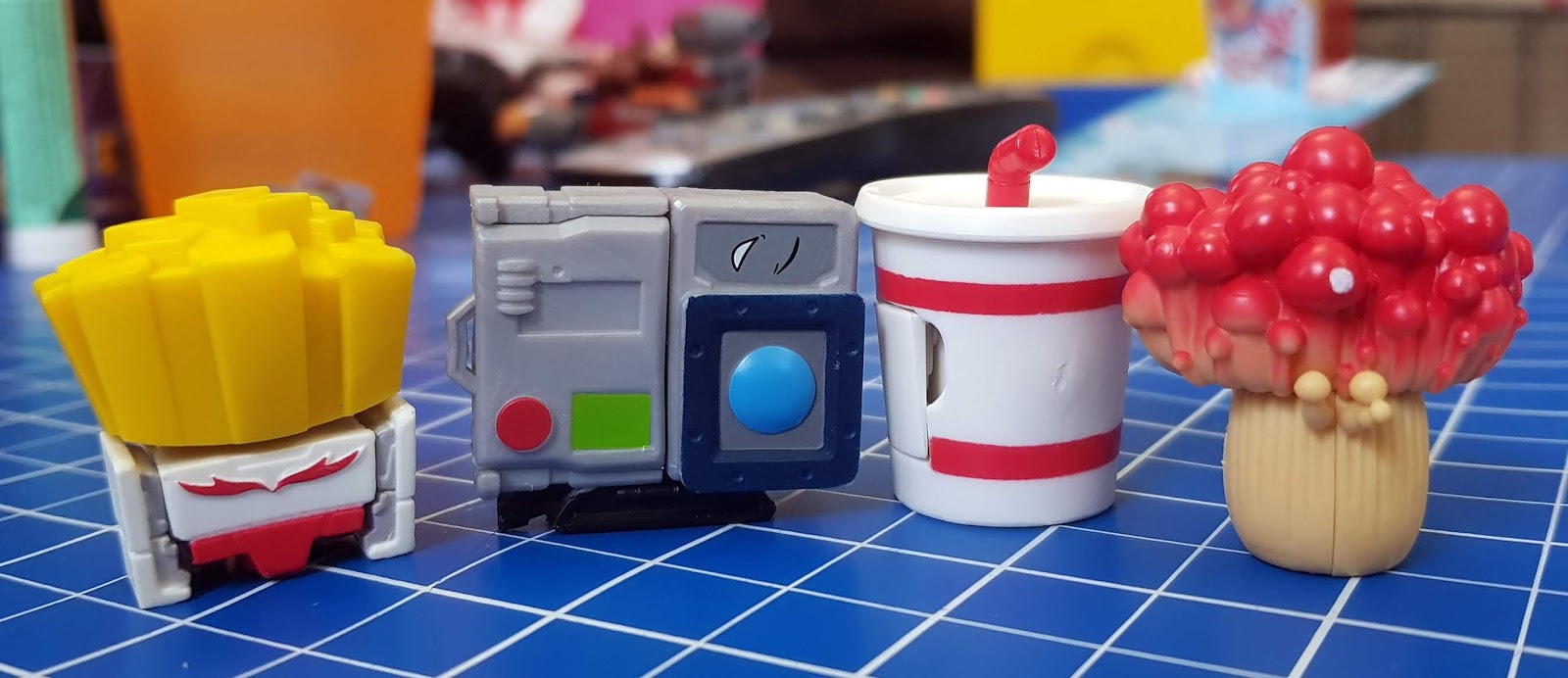 transformers botbots mall