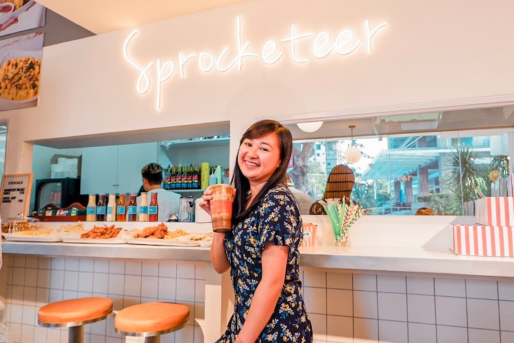 Sprocketeer Cafe: Modern diner with retro vibes