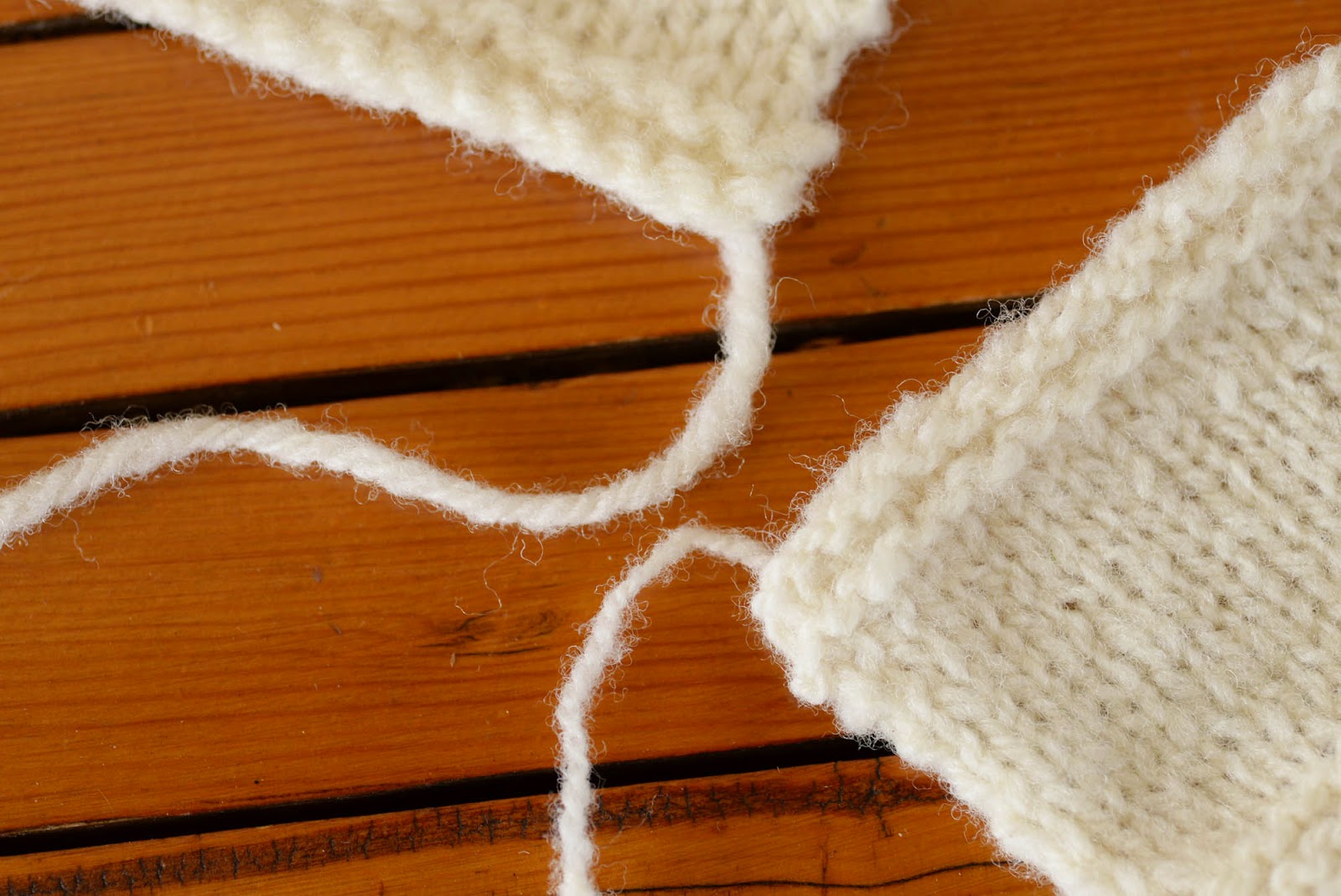 Punkin's Patch Yarn Along I Don't Understand How This Stuff Keeps