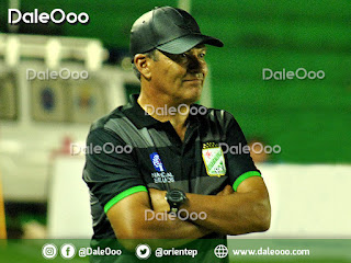 Néstor Clausen no es más Director Técnico de Oriente Petrolero - DaleOoo
