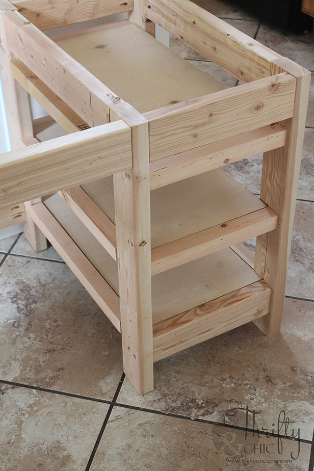 Thrifty and Chic DIY Projects and Home Decor