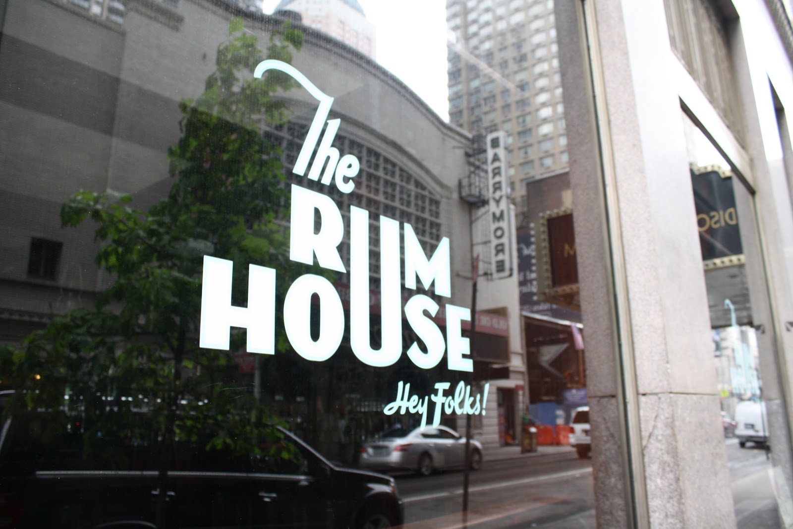 Vintage suburbia: Some great art deco New York hotels