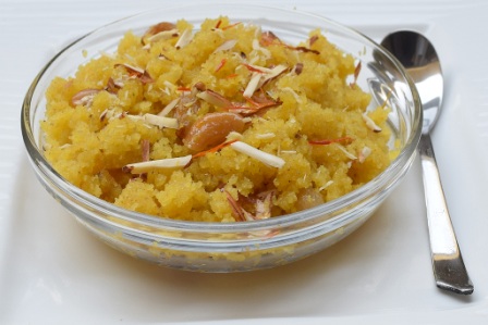 सूजी का हलवा बनाने की विधि - Sooji Halwa Recipe in Hindi सूजी का हलवा बनाने की विधि - Sooji Halwa Recipe in Hindi