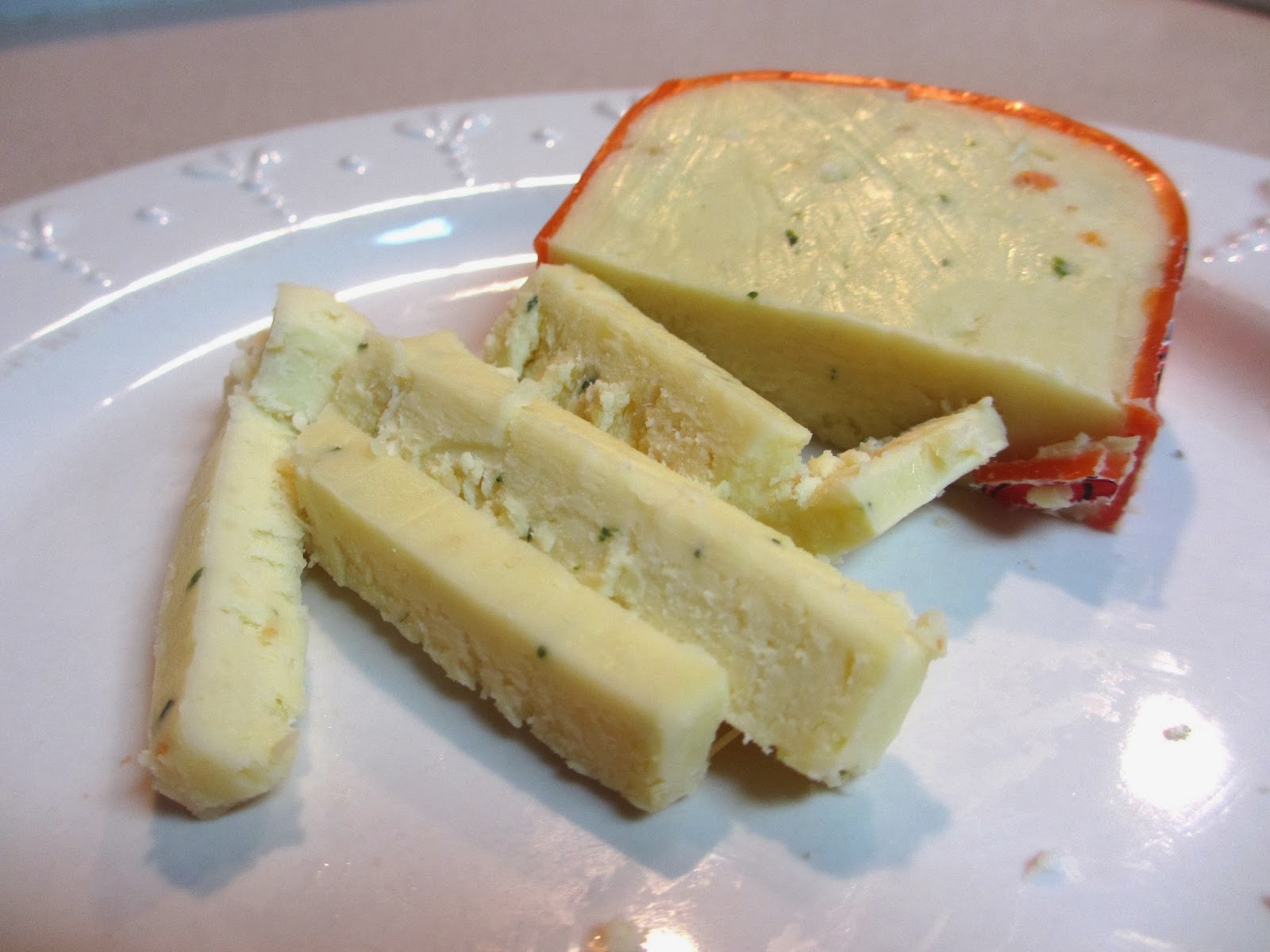 Cannundrums Cheese Harlech Horseradish and Parsley