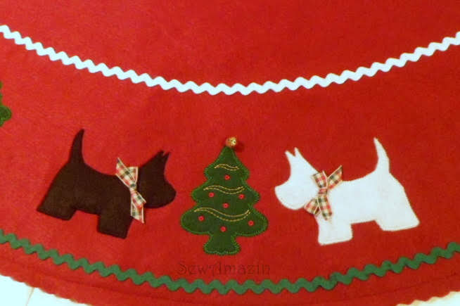 Westie & Scottie Christmas Tree Skirt