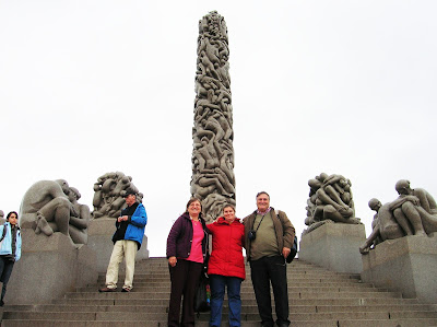 Monolito de Gustav Vigeland, Parque de Vigeland, Oslo, Noruega, Vigeland park, Oslo, Norway, Parc Vigeland, Oslo, Norvège, Vigeland park,  Oslo, Norge, vuelta al mundo, round the world, La vuelta al mundo de Asun y Ricardo