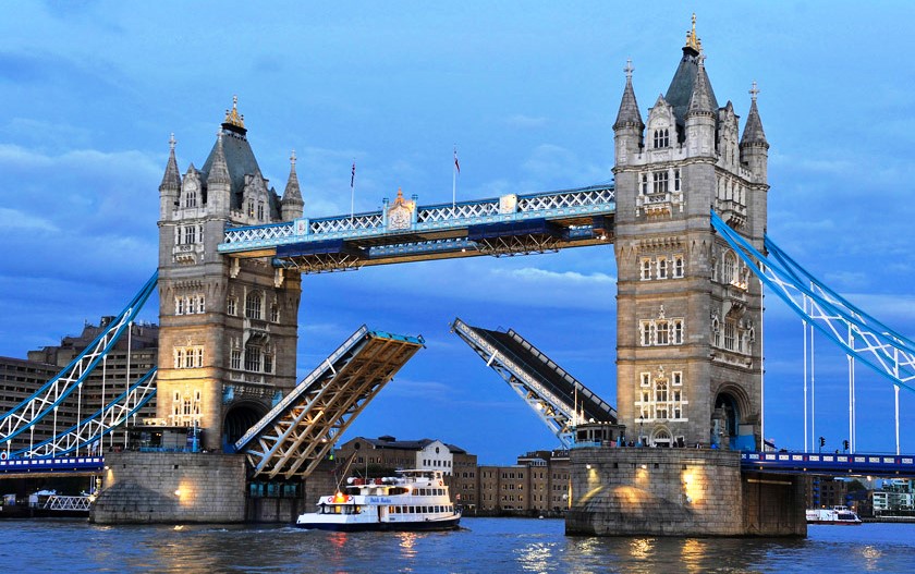 The World Live London live webcam Tower Bridge The World Live London live webcam Tower Bridge