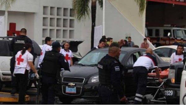 Grupo armado ataca centro de acopio en Guanajuato; hieren a dos y matan a uno Grupo armado ataca centro de acopio en Guanajuato; hieren a dos y matan a uno
