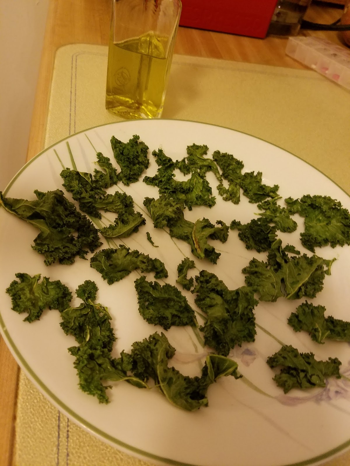Divinebunbun's Rugged Rural Missouri Making Kale Chips in the Microwave