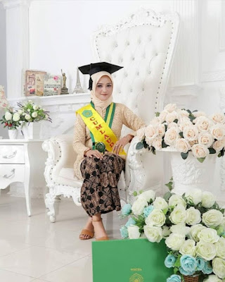 model hijab wisuda terbaru 2019 model hijab wisuda terbaru 2019