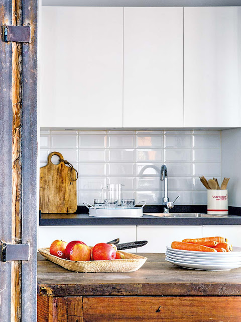 Fresh and colorful apartment in Madrid