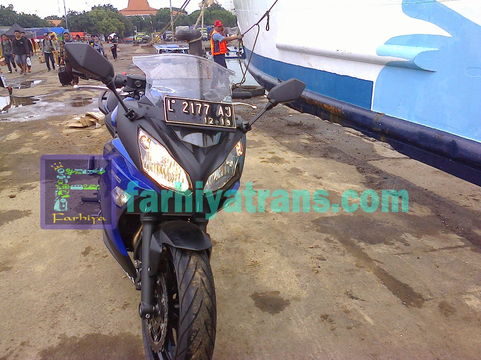 Pengiriman Sepeda Motor Kawasaki Ninja EX 650 14 Januari 2015