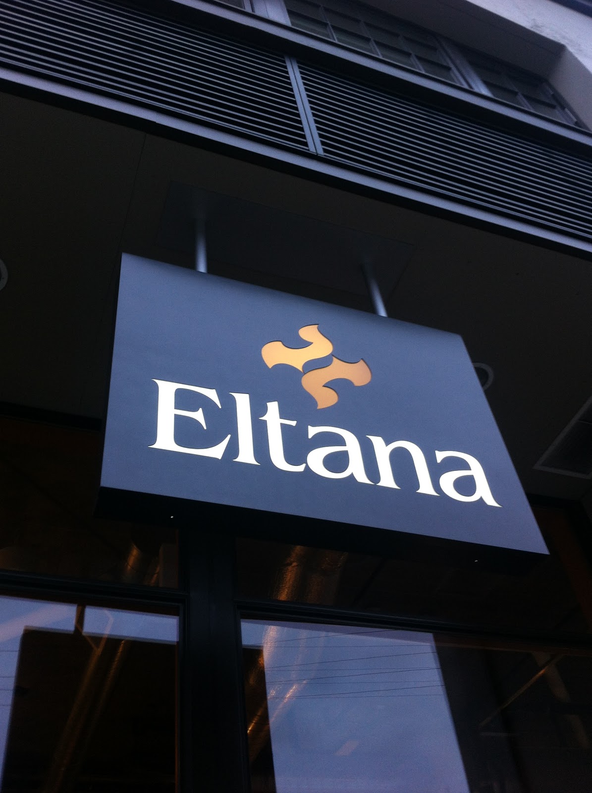 NooN's Blog: Breakfast at Eltana (wood fired bagel cafe) - Seattle