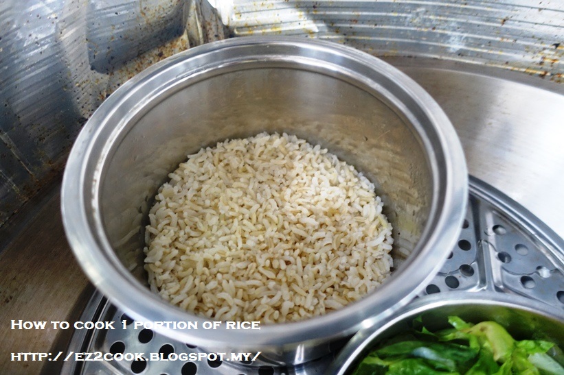 Its easy to cook Electric Lunch Box Recipe How to measure and cook rice