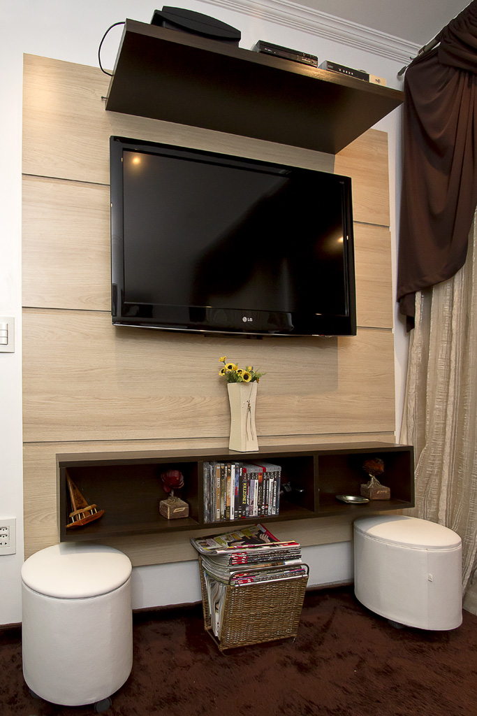 Marcya Hitomi Tanaka: RACK LUCILENE