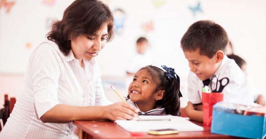 DESEMPEÑO DOCENTE: Las Tablas de Rúbricas que se usarán en la evaluación (.PDF) DESEMPEÑO DOCENTE: Las Tablas de Rúbricas que se usarán en la evaluación (.PDF)