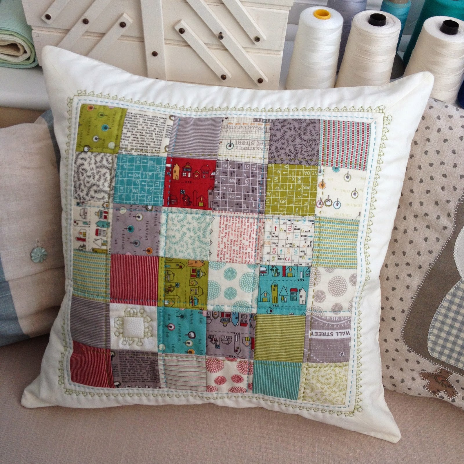 Craft House Magic: Perfect Patchwork Cushion Cover