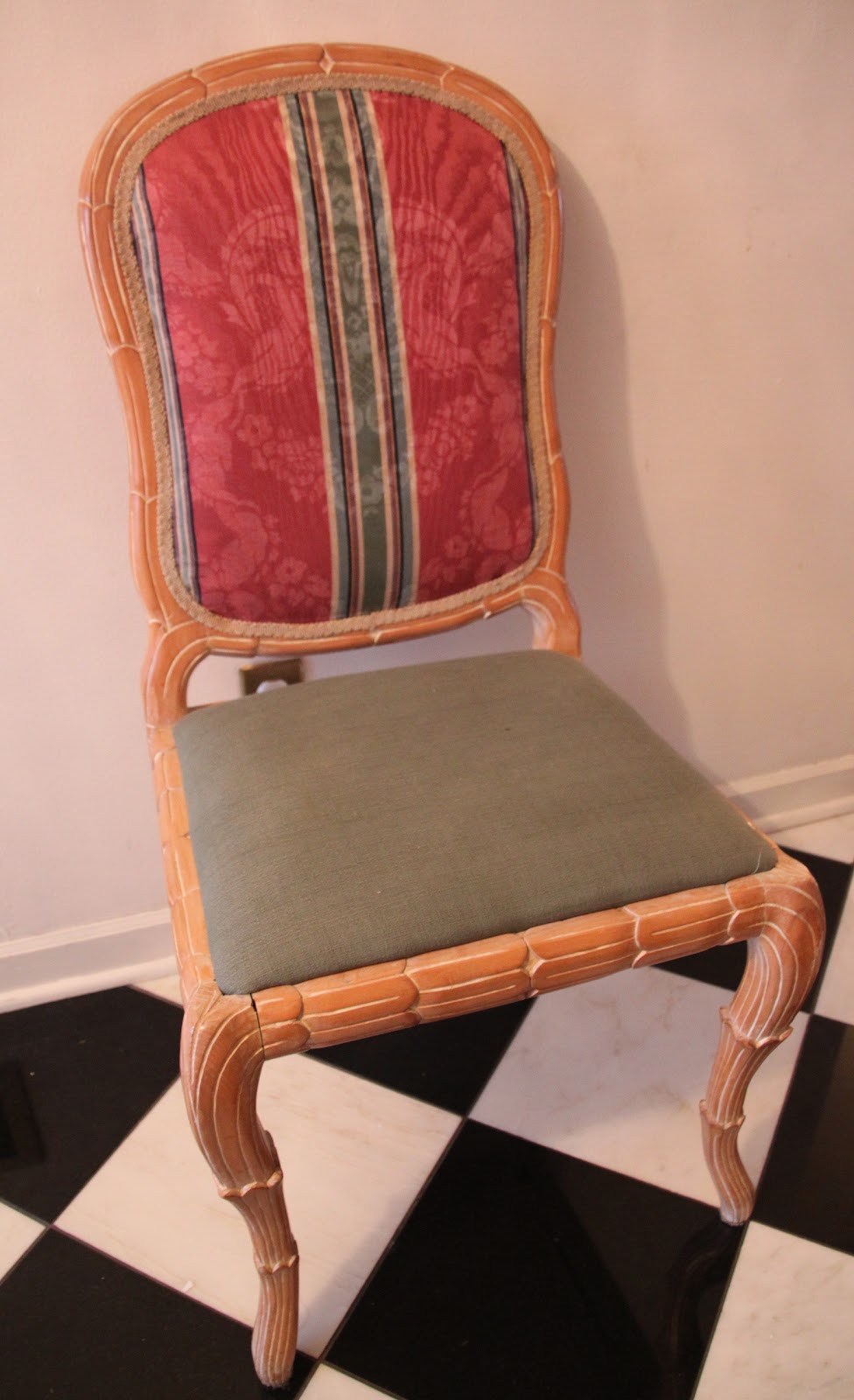 my best friend craig CRAIGSLIST MONDAY LOUIS STYLE DINING CHAIRS