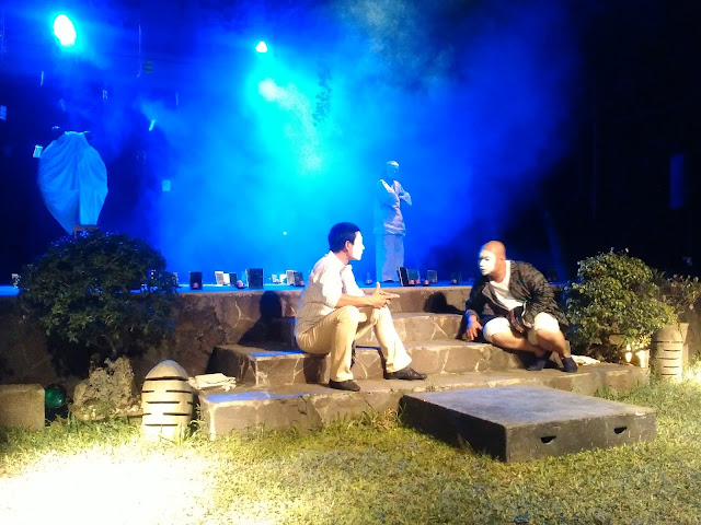 Pantomime Ngilogithok Jemek Supardi - teraSeni.com Pantomime Ngilogithok Jemek Supardi - teraSeni.com