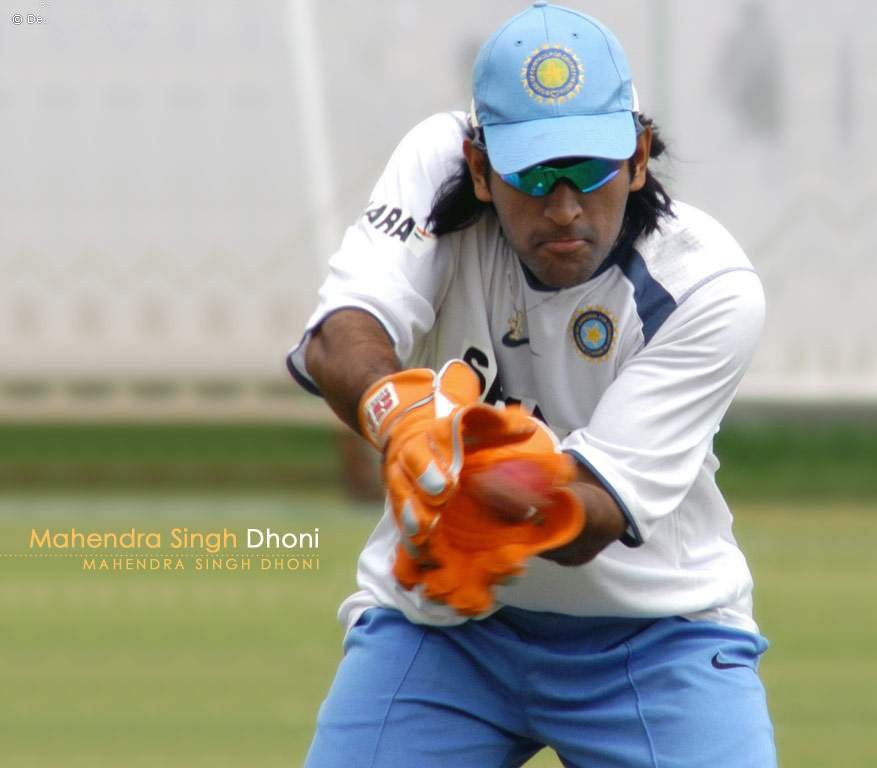 MS Dhoni Photos: July 2011