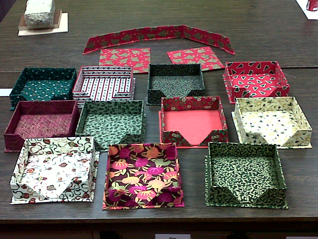 frenchpatchworker Serviette holder in cardboard and fabric