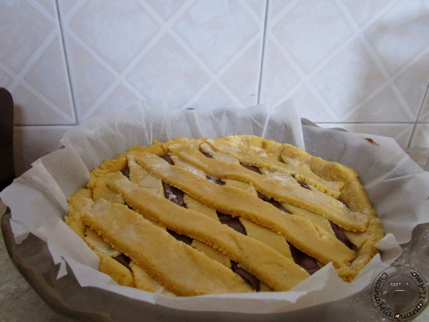 crostata con crema di nocciole