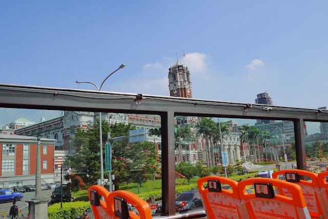 【台北旅遊】台北雙層觀光巴士@搭巴士抬頭看台北