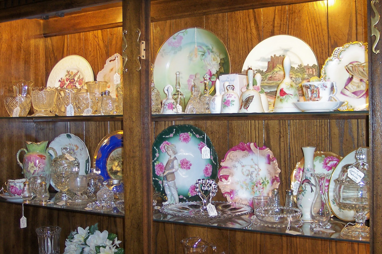 What's Old is New Again!: Vintage Registry for Wedding Gifts