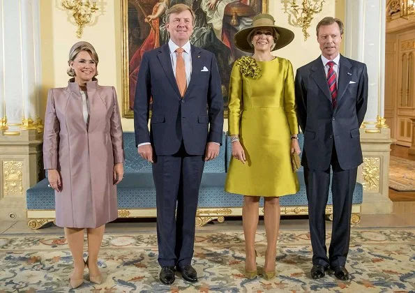 King Willem-Alexander and Queen Máxima, Prince Guillaume, Princess Stéphanie, Duchess Maria Teresa, Duke Henri. Maxima wore Natan dress