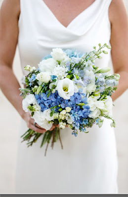 wedding flowers blue 