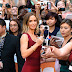 Tolak Swafoto, Emily Blunt Lebih Suka Bersalaman Dengan Peminat