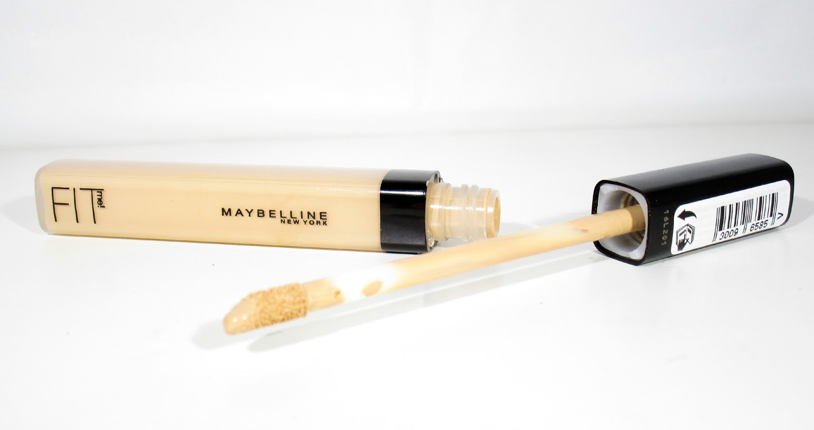 maybelline fit me concealer