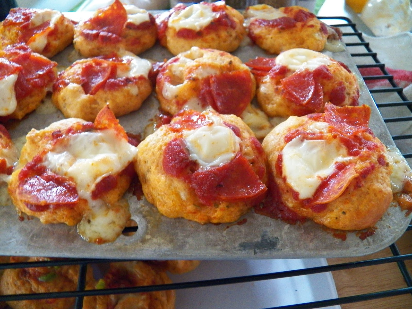 Mini Pizza Muffins for SRC - Sid&amp;#39;s Sea Palm Cooking
