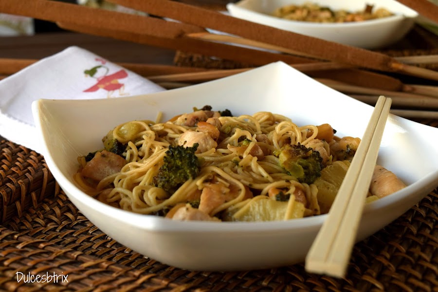 Fideos chinos con pollo-Dulcesbtrix