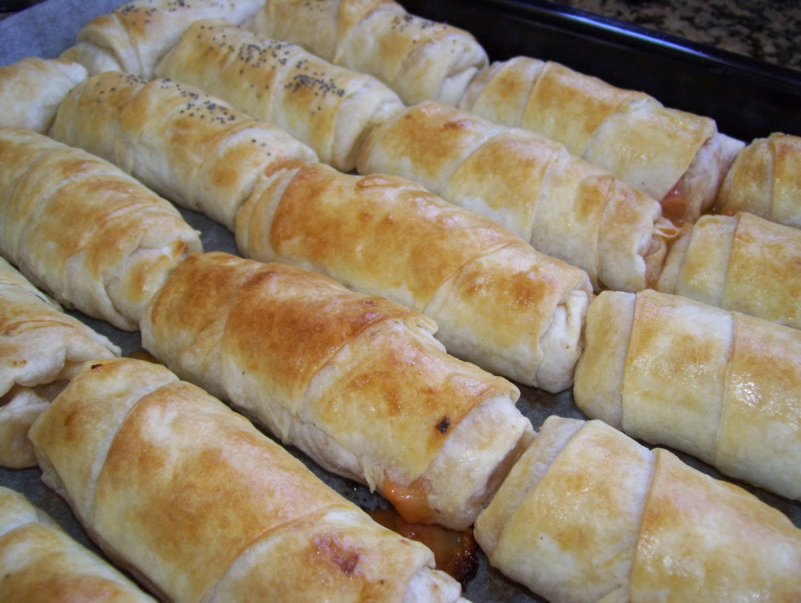 Füsununmutfağı PASTIRMALI BÖREK