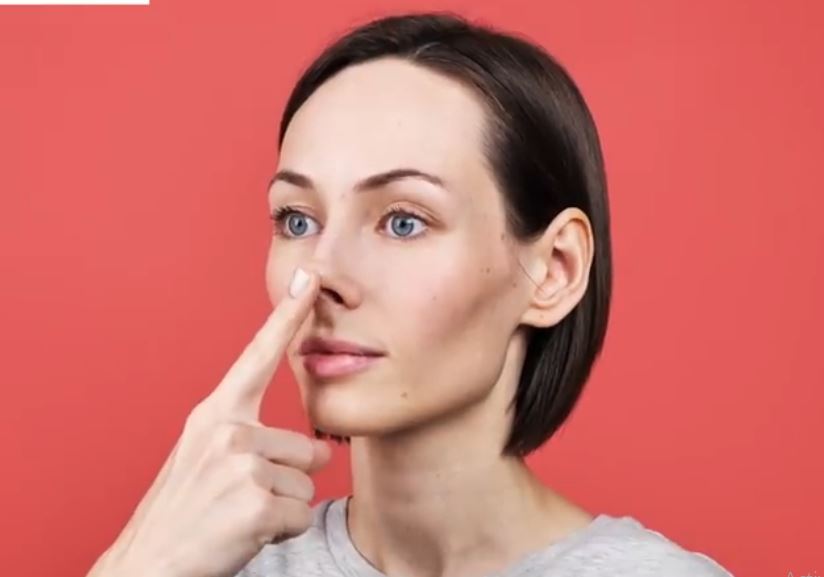 Push Your Nose Upward for 1 minute and See What Happens beauty beautytips