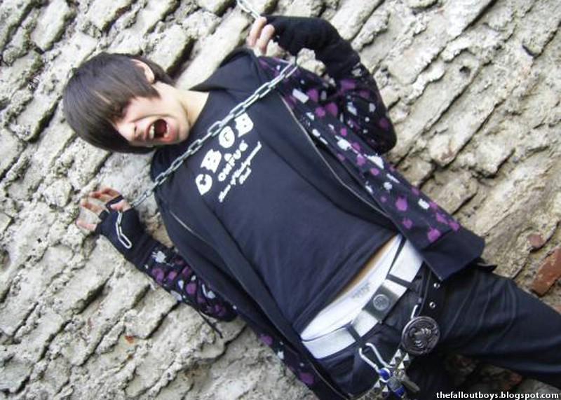 EMO BLOG EmO BoYs