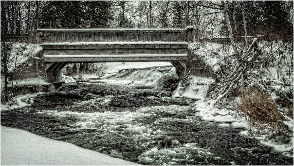 Silverpixel WINTER BRIDGE, BONFIELD, ONTARIO