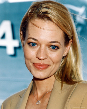 they sure do Look alike: jeri ryan and Sasha Pieterse look alike
