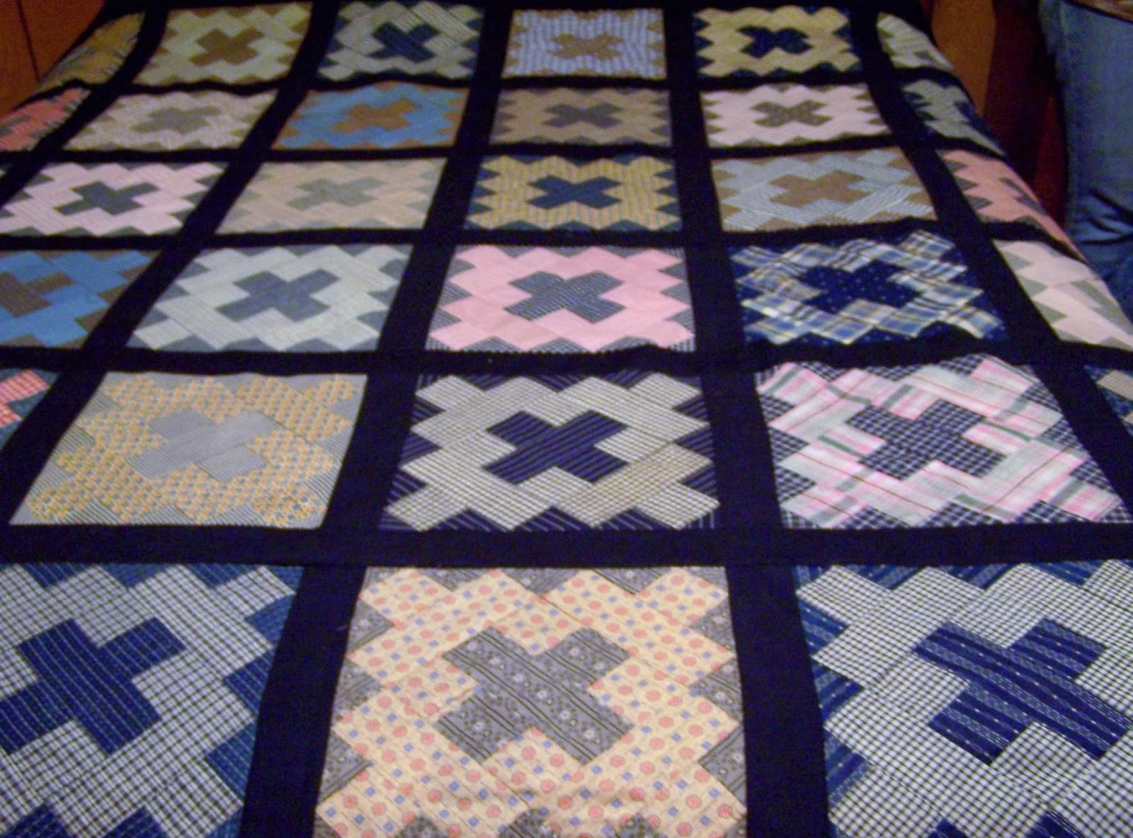 Glady's Gab on Quilts and Quotes Mrs. Miller's Cabin Retreat