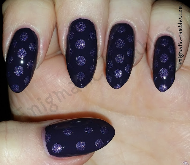 violet-dotticure-dots-nails-nail-art