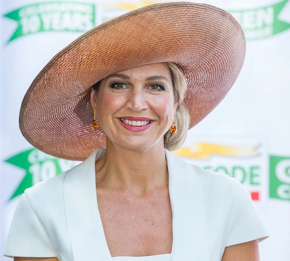 Queen Maxima of The Netherlands attended the finals of 10th edition of the Postcode Lottery Green Challenge International competition at Westergasfabriek in Amsterdam. Queen Maxima wore GUCCI Stretch Crepe Dress
