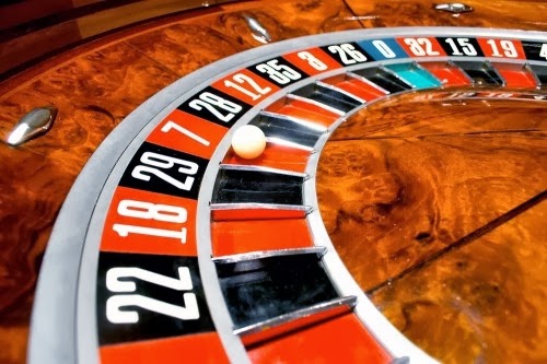 как выиграть в рулетку в казино онлайн выигрыш 100