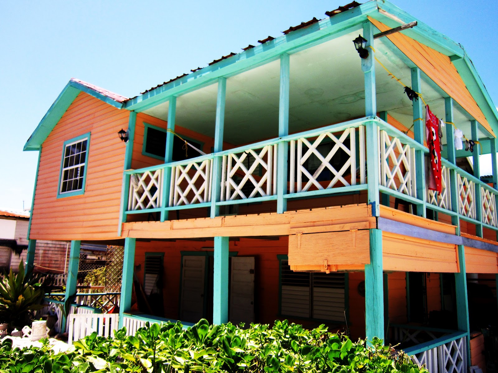 CAYE CAULKER HOUSE AND APARTMENT RENTALS JOIN FACEBOOK GROUP!