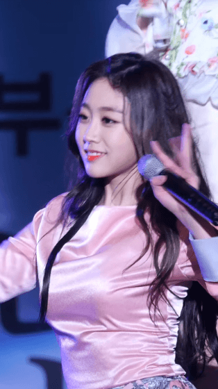 끼부리는 러블리즈 지수 ㄷ