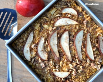 Baked Oatmeal with Pumpkin & Pears