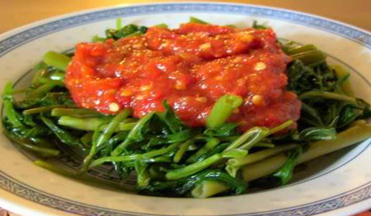 RESEP PLECING KANGKUNG SAMBAL ENAK